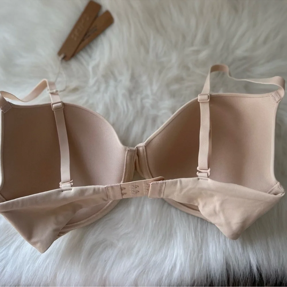 Skims Fits Everybody T-Shirt Demi Bra In Sand NWT 2294 44 DD - Picture 2 of 4